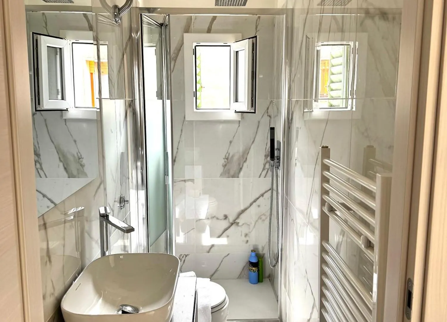 Accommodation Near The Airport Florence